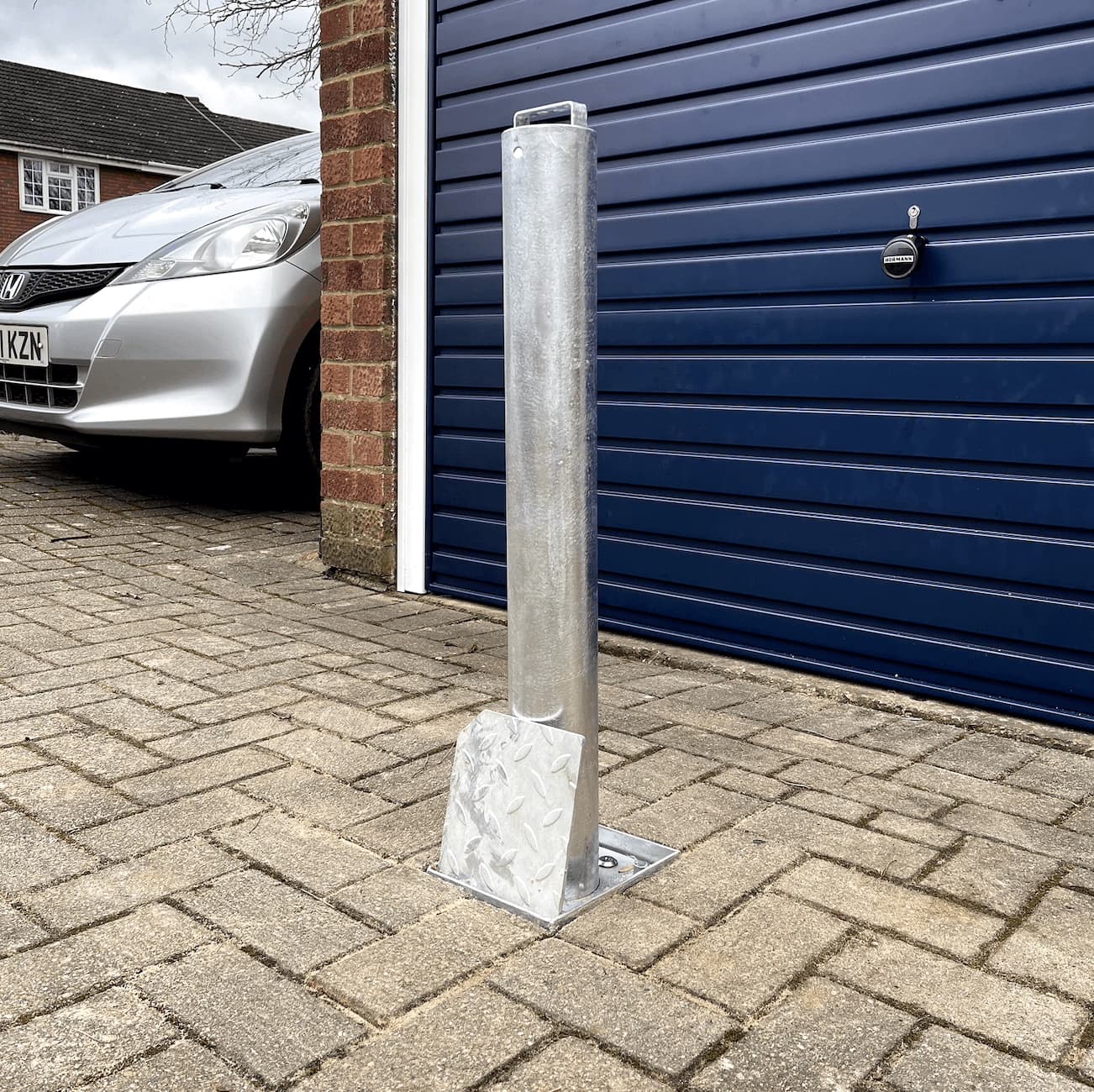 Professional bollard installation